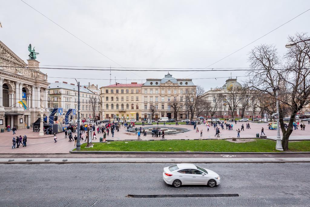 Romari Проспект Свободи 39 Lviv Exteriör bild